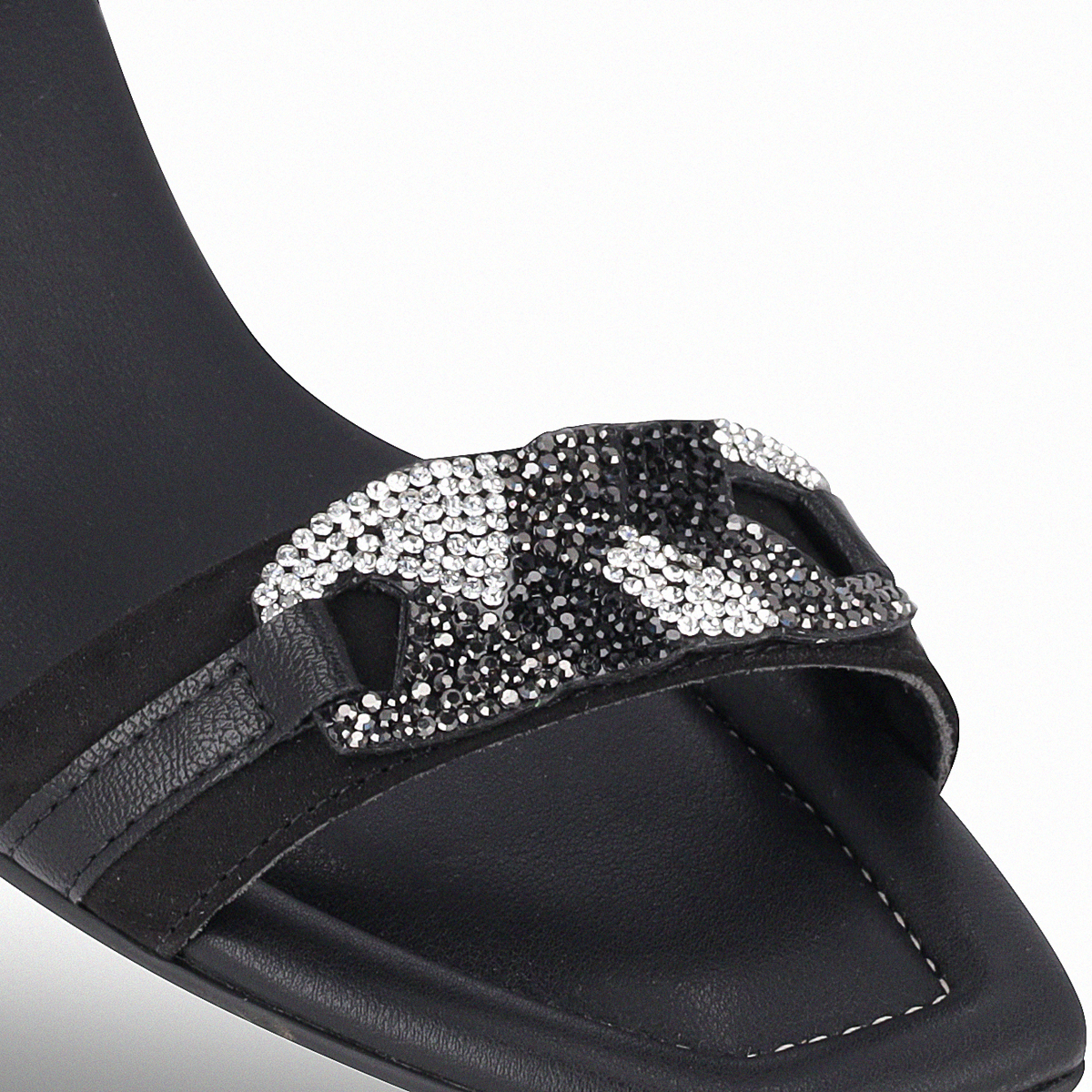 SANDALIA PICCADILLY VESTIR PRETO 62605400000001