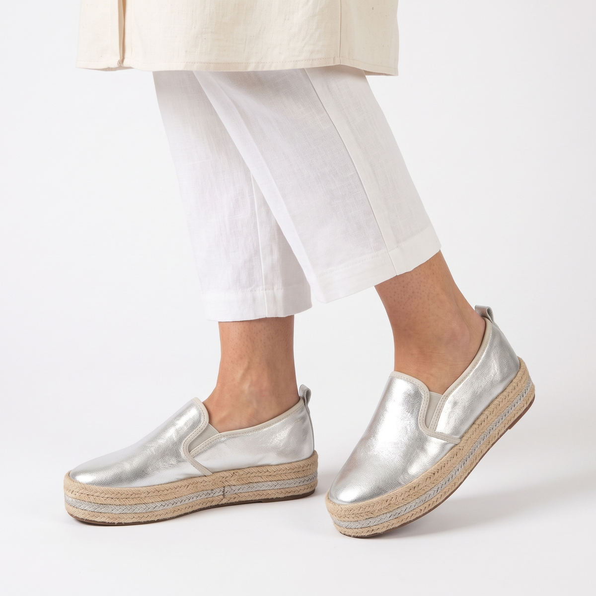 ALPARGATA MUJER STHEF PLATA 7870