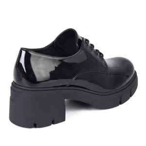 MOCASIN MUJER STHEF NEGRO CHAROL 7950