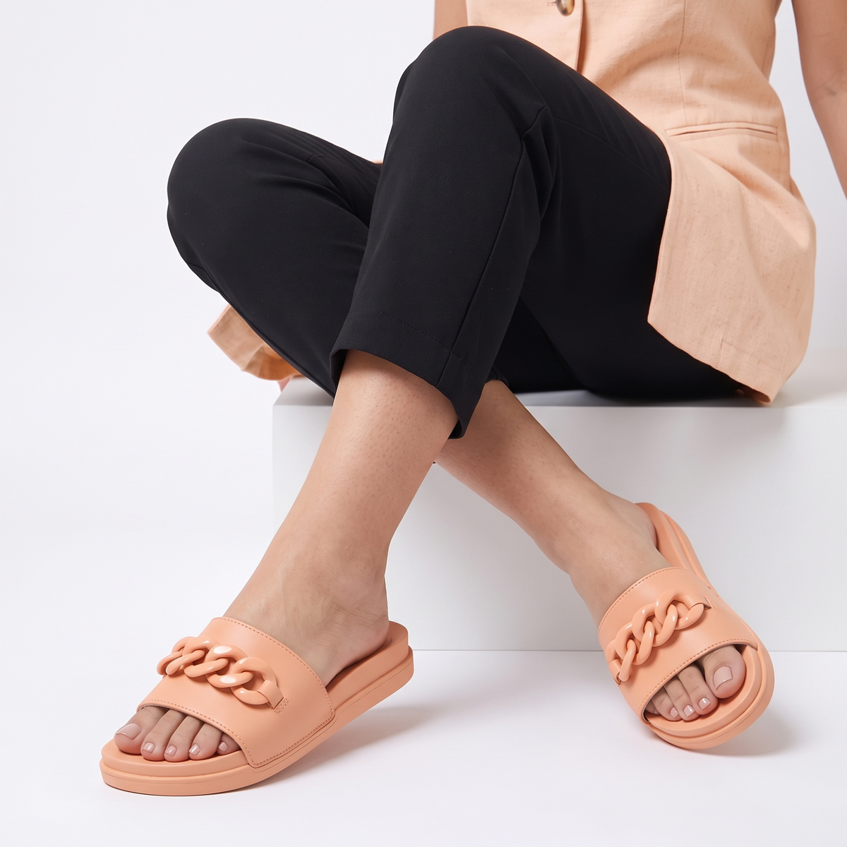 Sandalias Mujer 21-18202-01 Pessego
